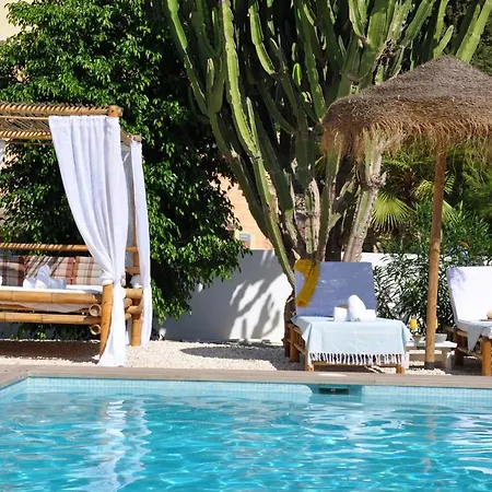 Azuro Spectacular Ibiza Style With Heated Private Pool Near Padel Court Benissa