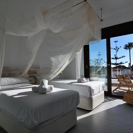 Villa Azuro Spectacular Ibiza Style With Heated Private Pool Near Padel Court